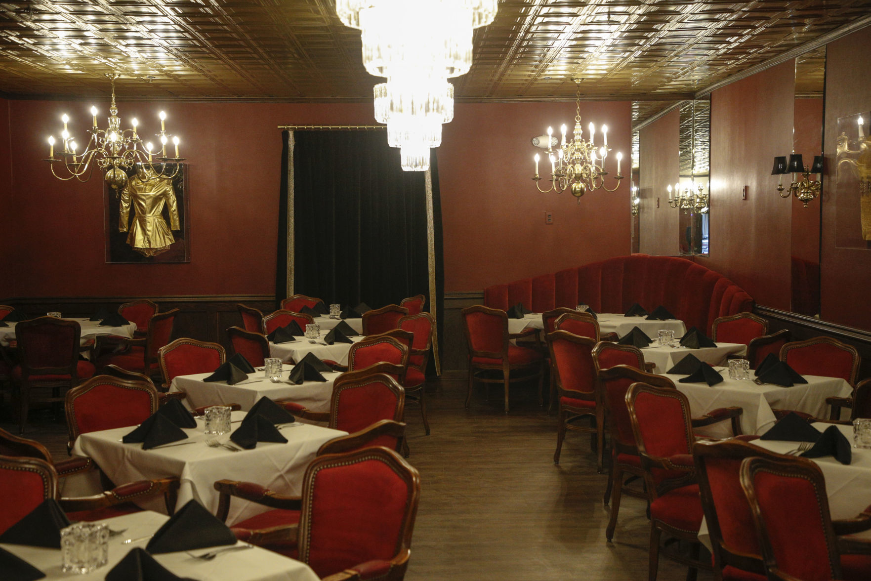 Celebrity Restaurant